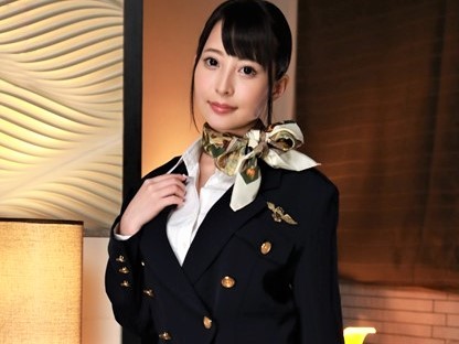 【九重かんな)美人CAの美脚黒パンスト足でチンポを踏みつけられ足舐めしながら足コキされちゃいます!