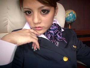 【月野りさ】ギャルCAがパンプスでチンポを踏みつけ網タイツ足で足コキ抜き